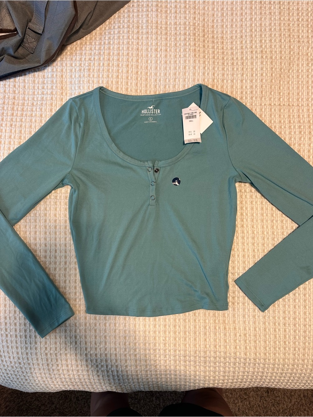 Hollister Women's Long-Sleeve Scoop Henley Top - Teal Green